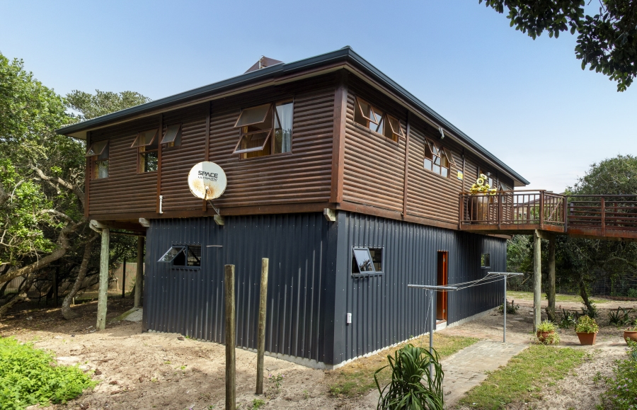 3 Bedroom Property for Sale in West Beach Eastern Cape